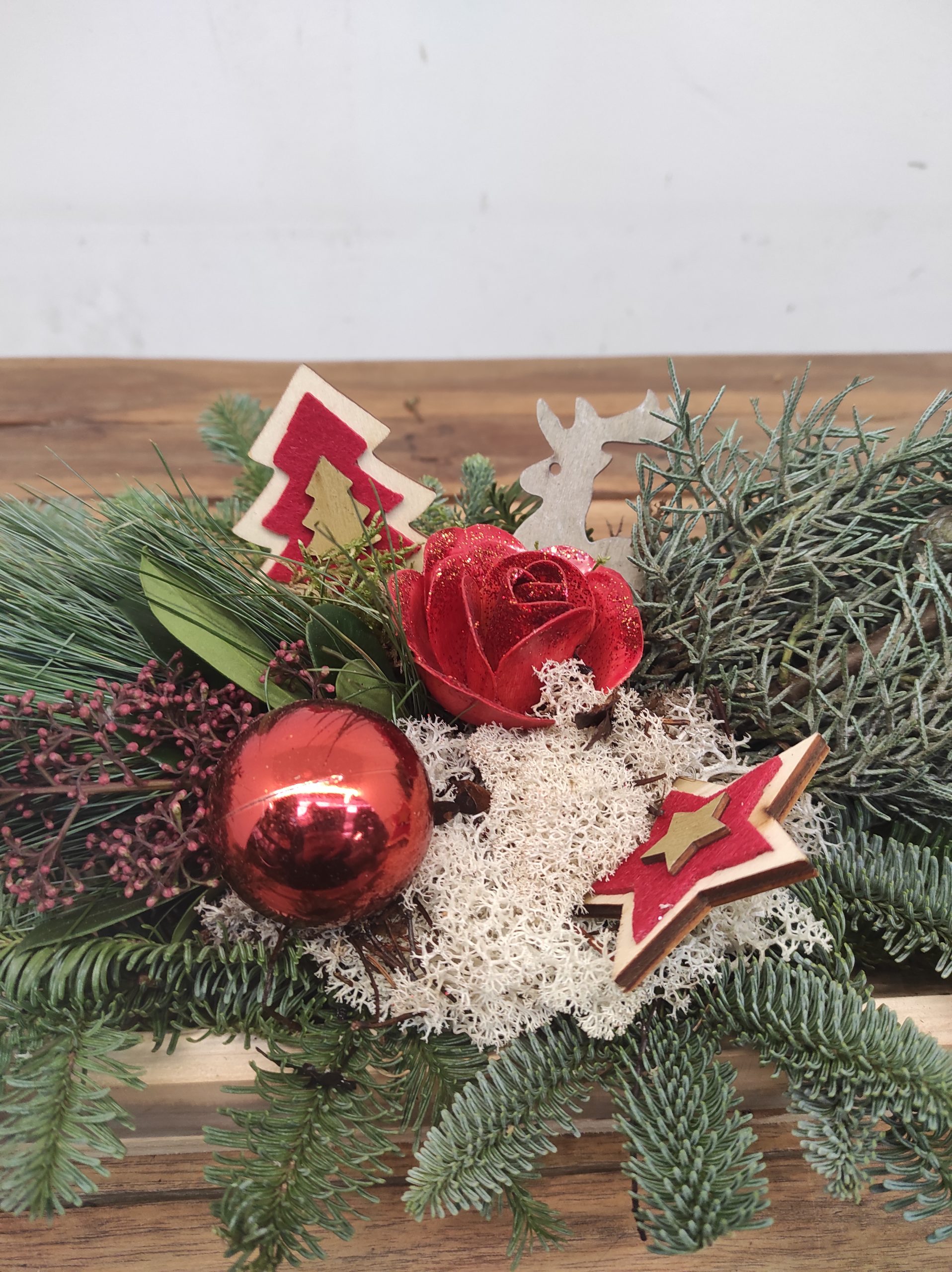 Arranjo Natal C/ Tabuleiro em Madeira - Image 3