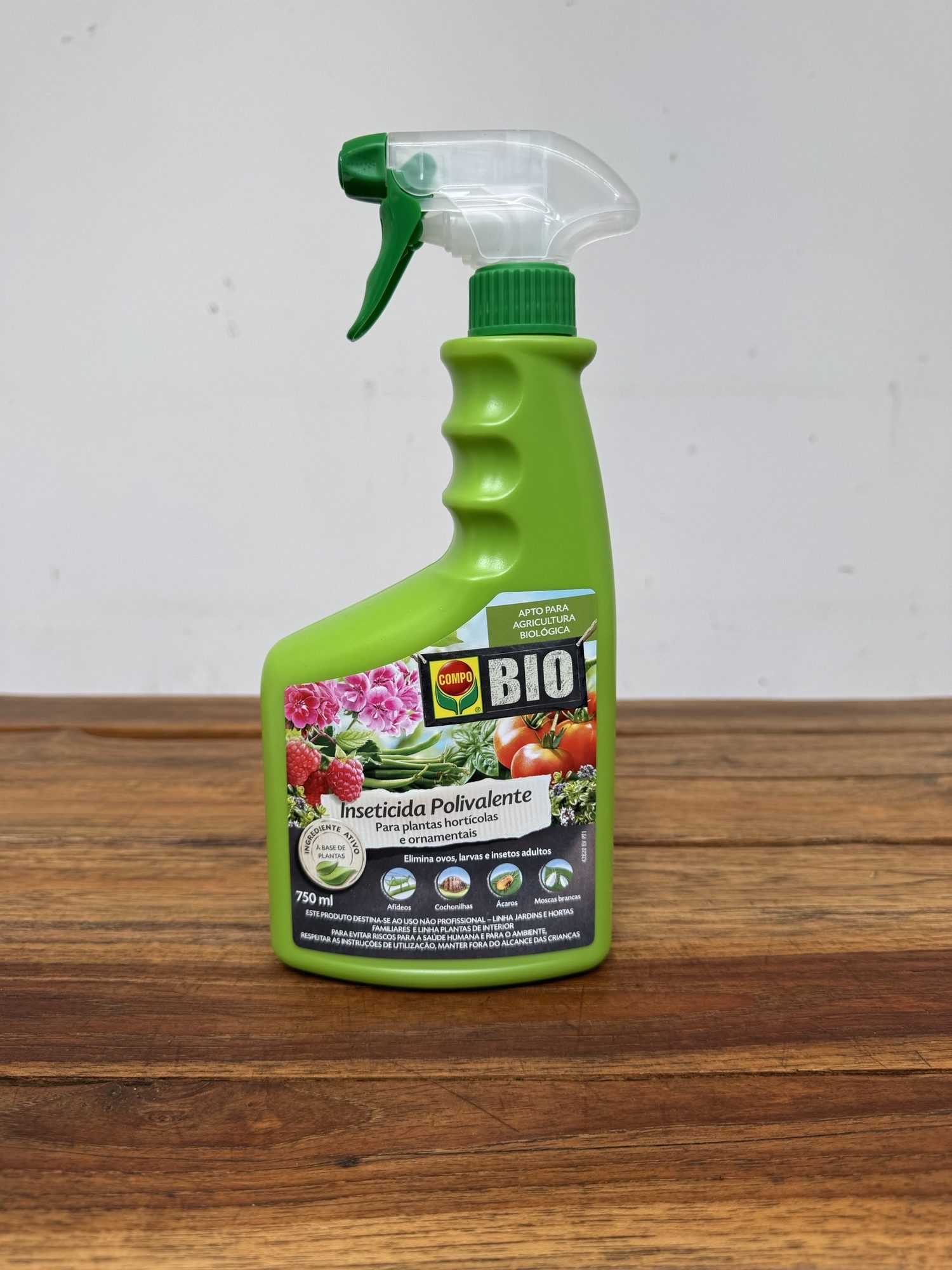 Inseticida Polivante | 750Ml